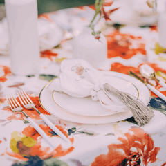 8 In. Ivory Classic Design Plates | 10 Count