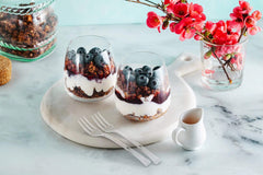 Exquisite Clear Plastic Tasting Forks 100 Count