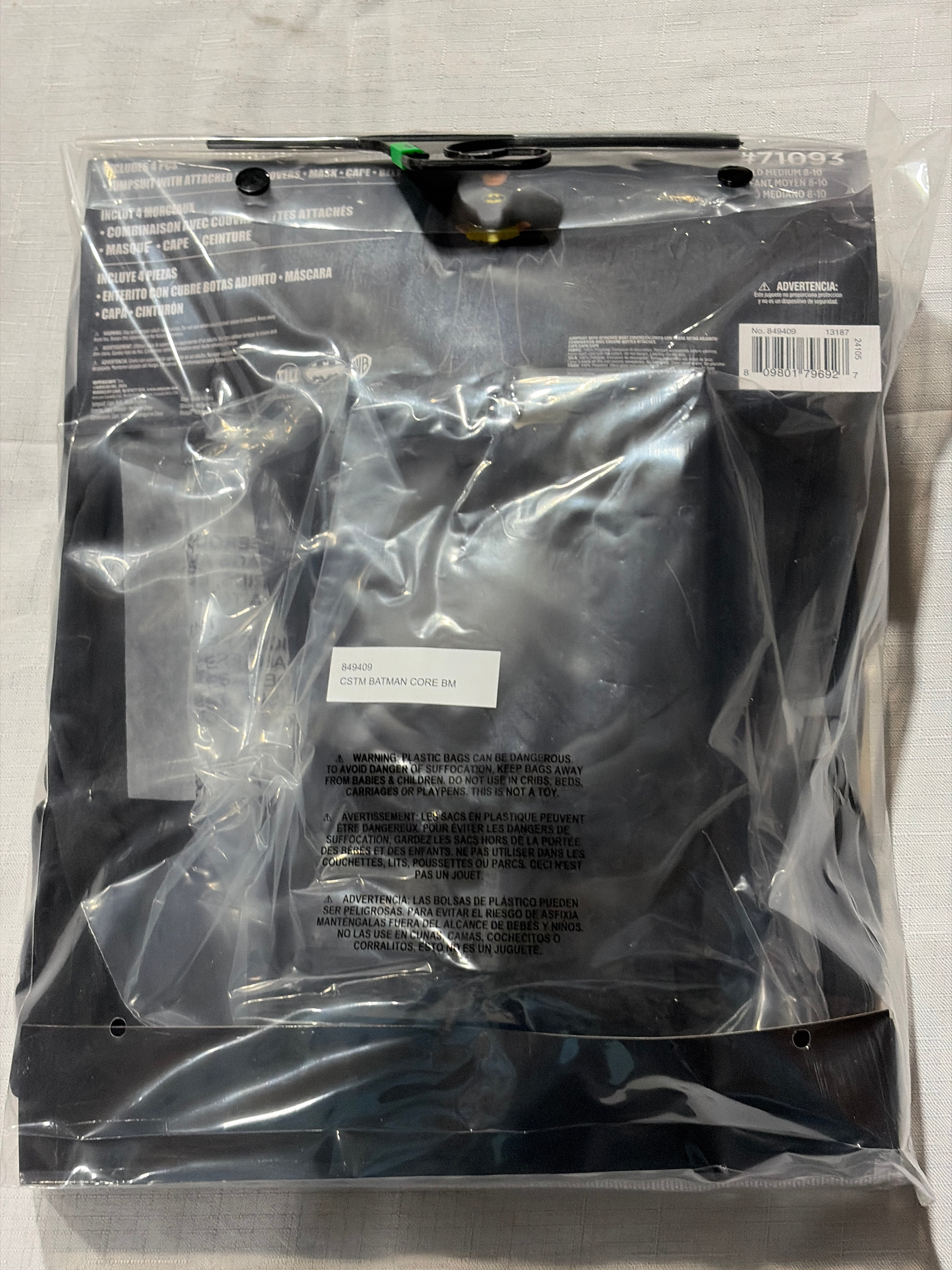 Boys' Classic Batman Halloween Costume - Child M (8-10)
