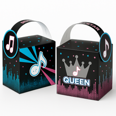 Internet Famous "Queen" Table Decorating Kit with Confetti