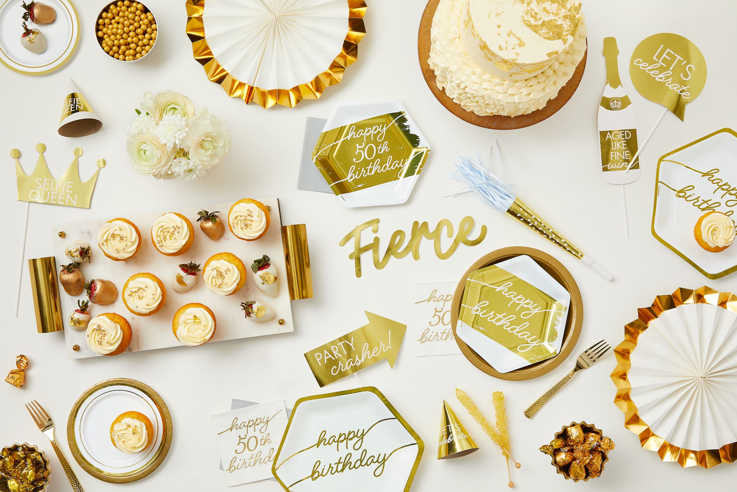 Golden Age 50th Birthday Room Decorating Kit in Gold