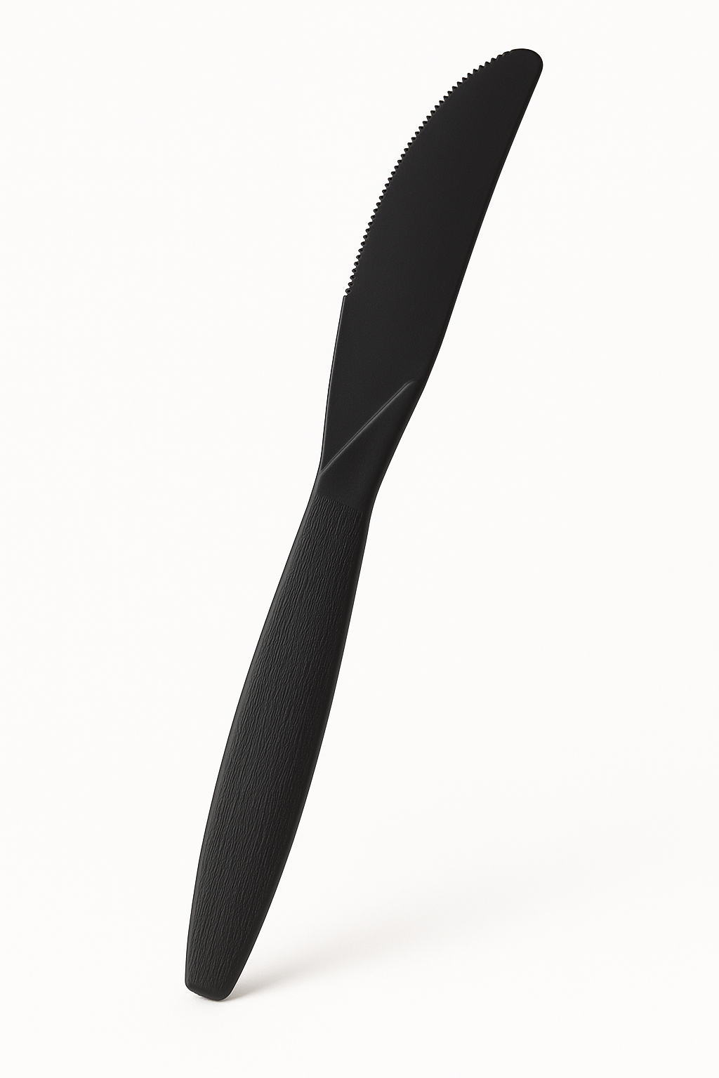 Black Plastic Knives - Pack of 16