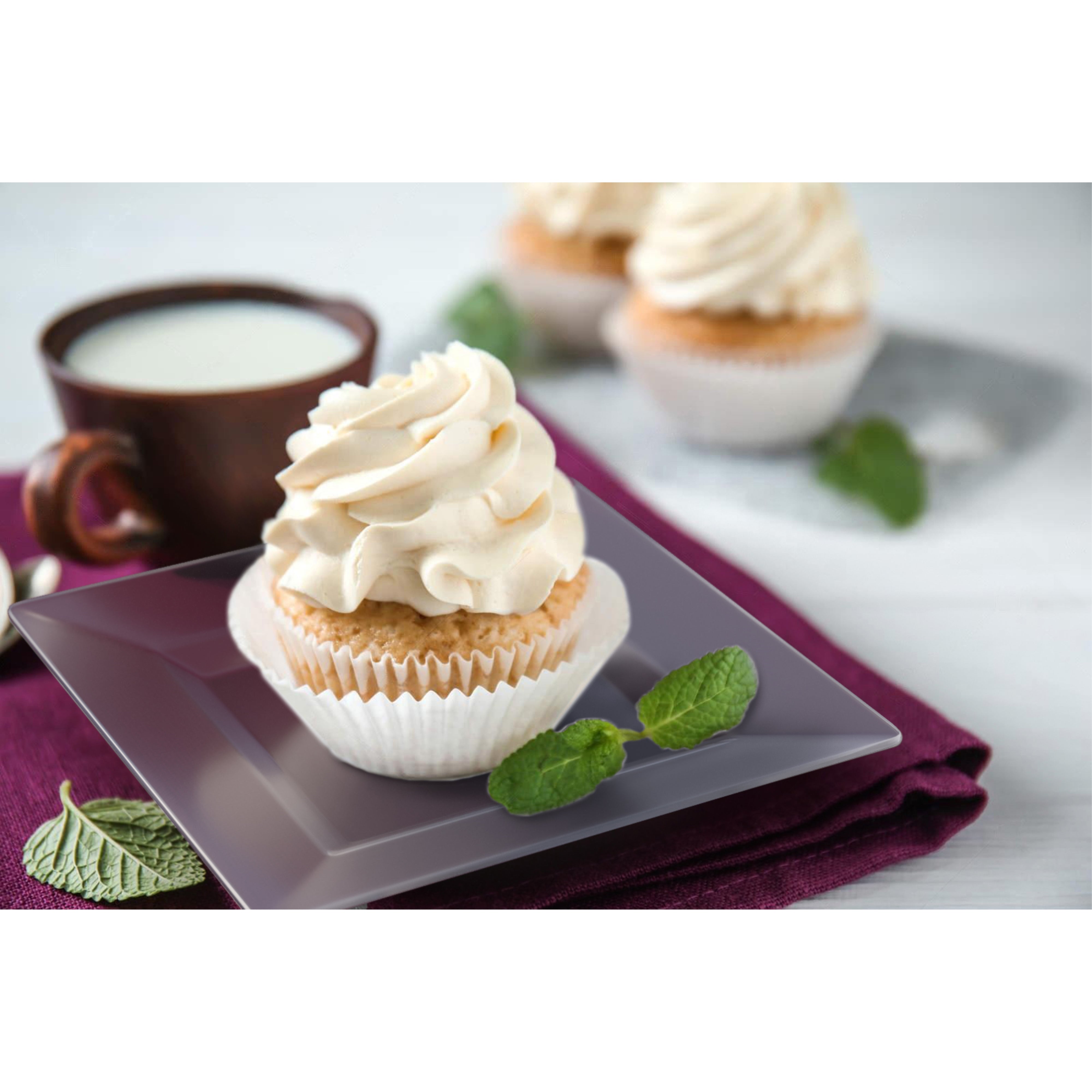 4.5 In. Clear Square Plates - 100 Count