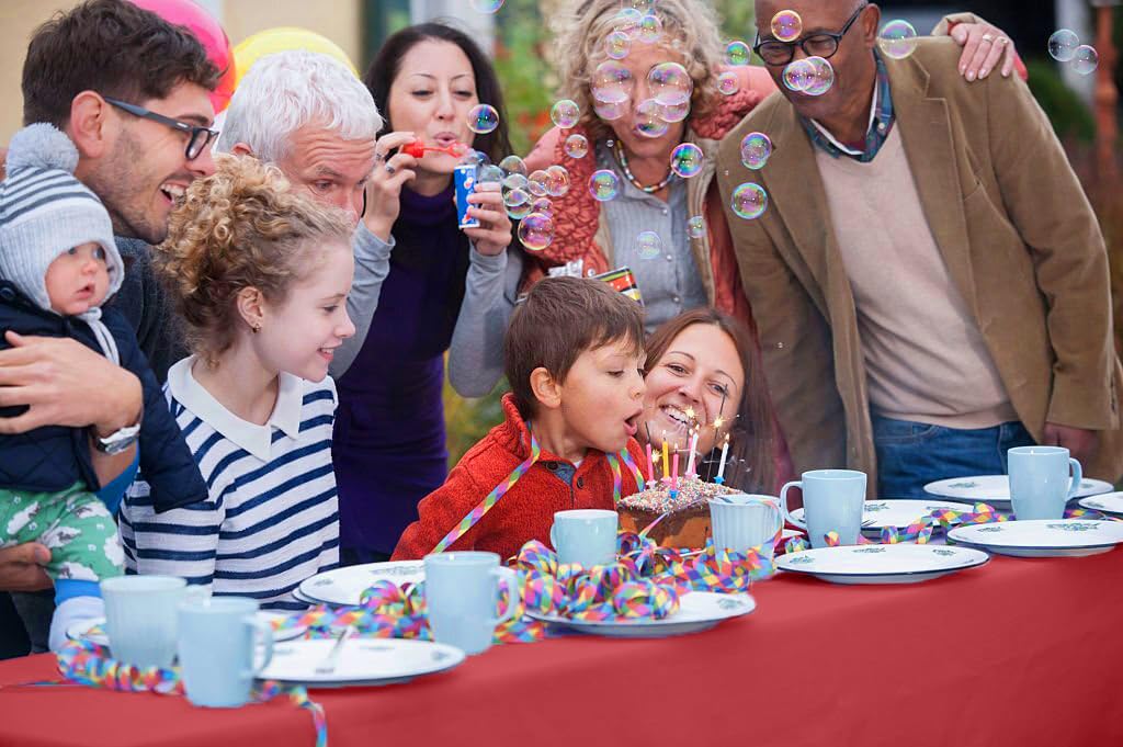 Red plastic Table Cover