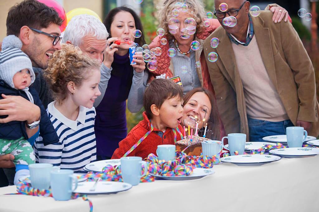 54 In. x 300 Ft. Cut To Size Table Roll  | White | Case of 4