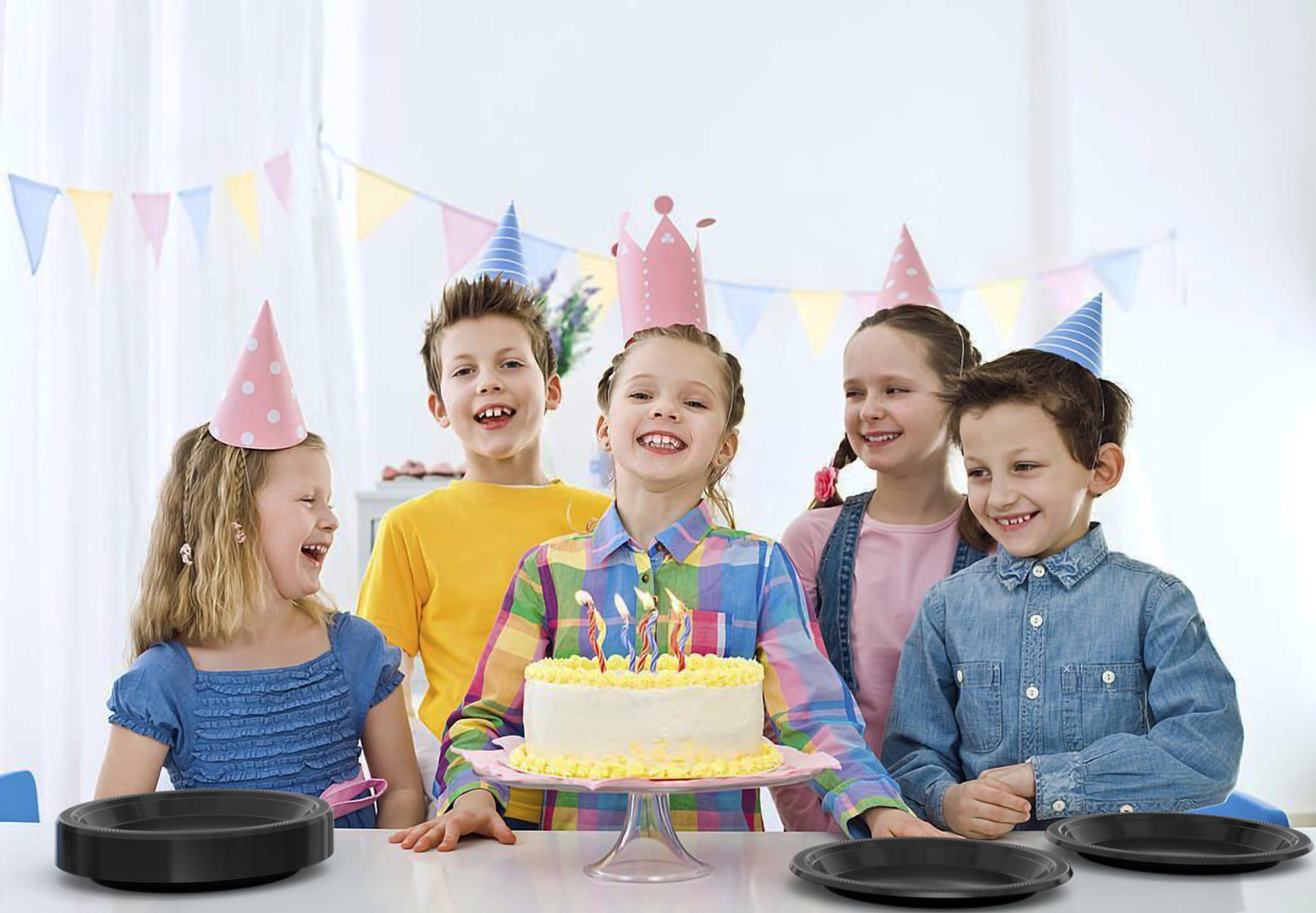 7 In. Black Plastic Plates | Case of 600