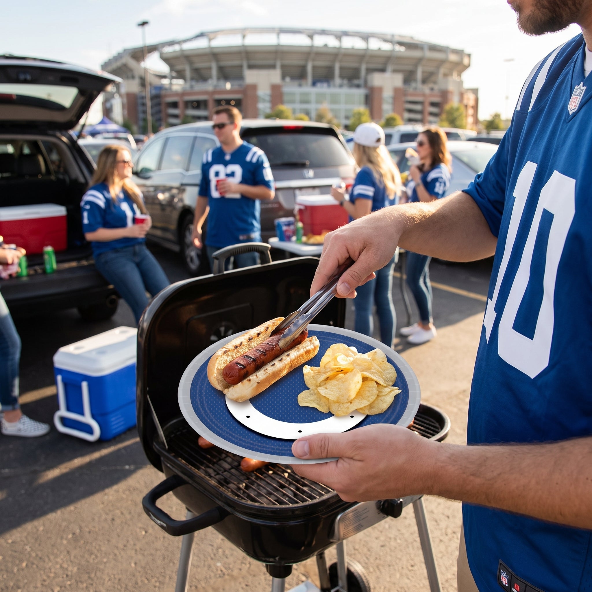 Indianapolis Colts 9" Round Paper Plates