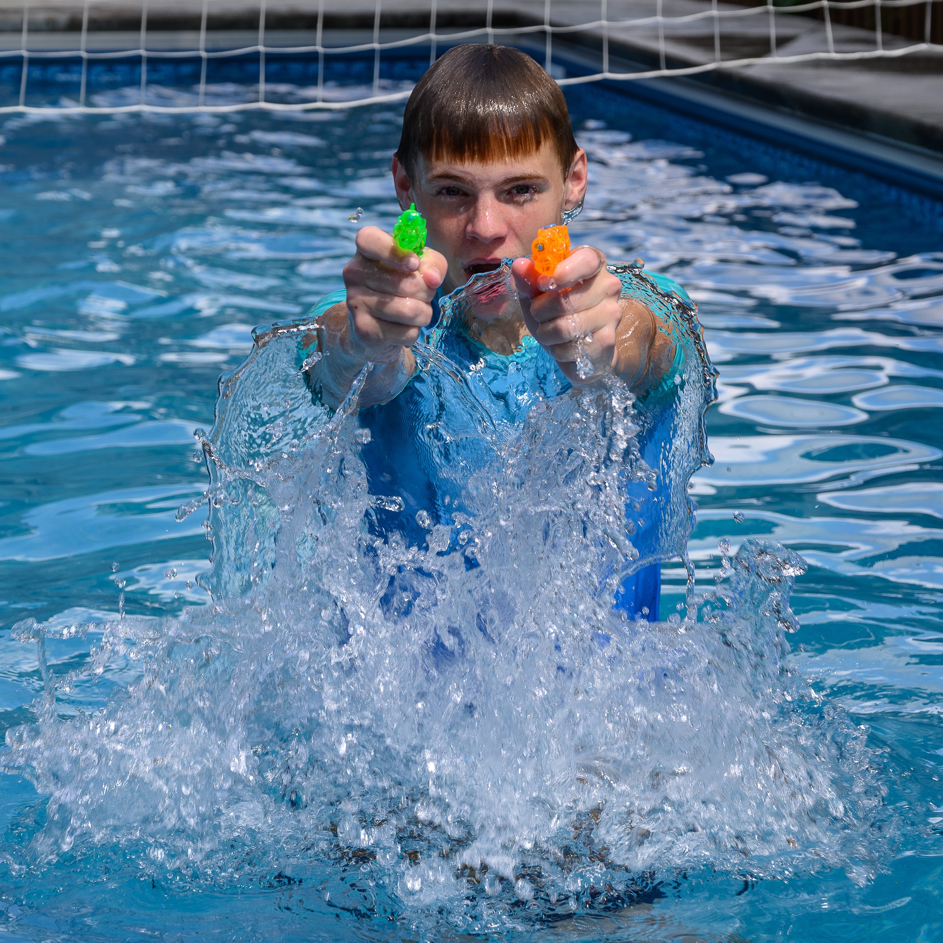 Water Guns/4 In - 12 Count