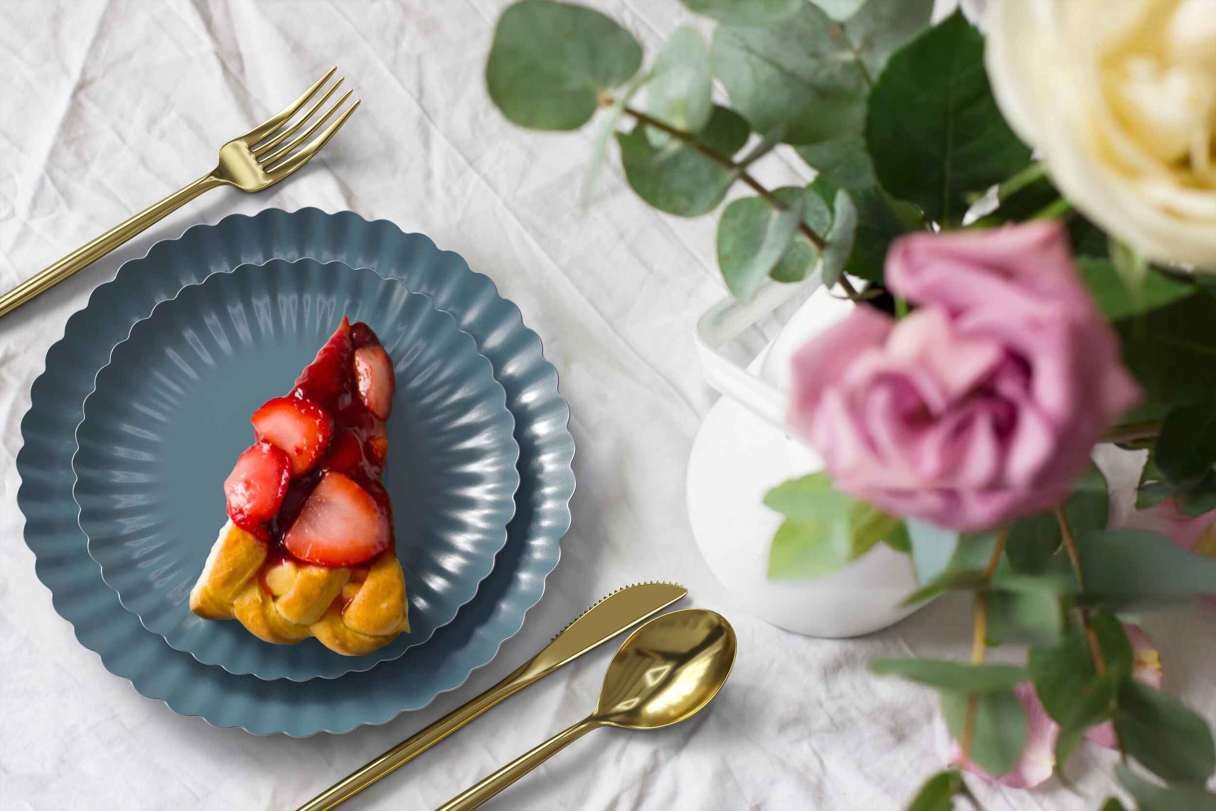 8.5 In. Scalloped Paper Plates - Slate Blue | 10 Count