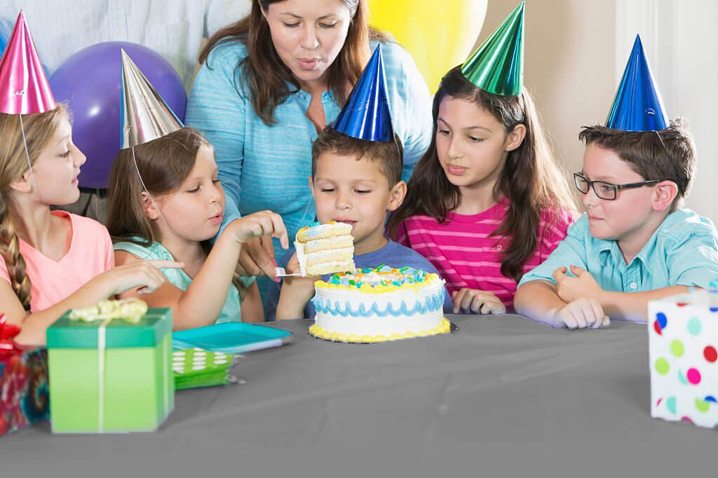 54 In. x 300 Ft. Cut To Size Table Roll  | Silver | Case of 4